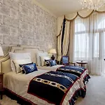 Suter Palace Heritage Boutique Szálloda Bukarest