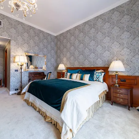 Suter Palace Heritage Boutique