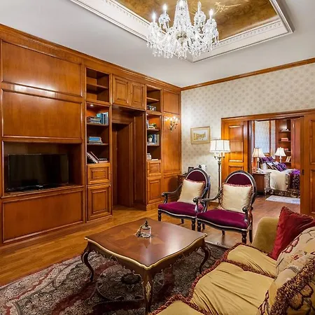Suter Palace Heritage Boutique 5* בוקרשט