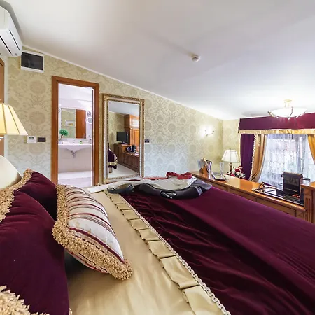 מלון Suter Palace Heritage Boutique בוקרשט