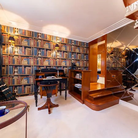 Suter Palace Heritage Boutique 5* ブカレスト