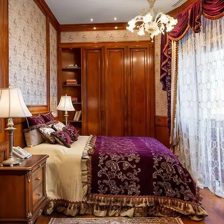 Suter Palace Heritage Boutique מלון בוקרשט