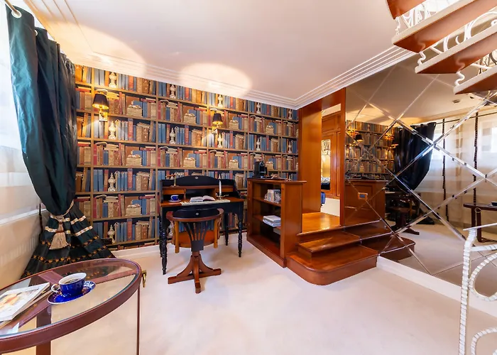 Suter Palace Heritage Boutique 5* 부쿠레슈티